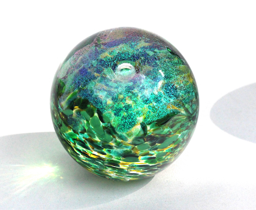 Click to view detail for DB-995 Paperweight, Small Green Dichroic 3x3 $65